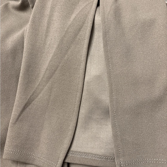 NEW IN POLLY BAG! Triple Seven Tan Pant Suit. Flare Leg With Split. Sz Small - Picture 7 of 7